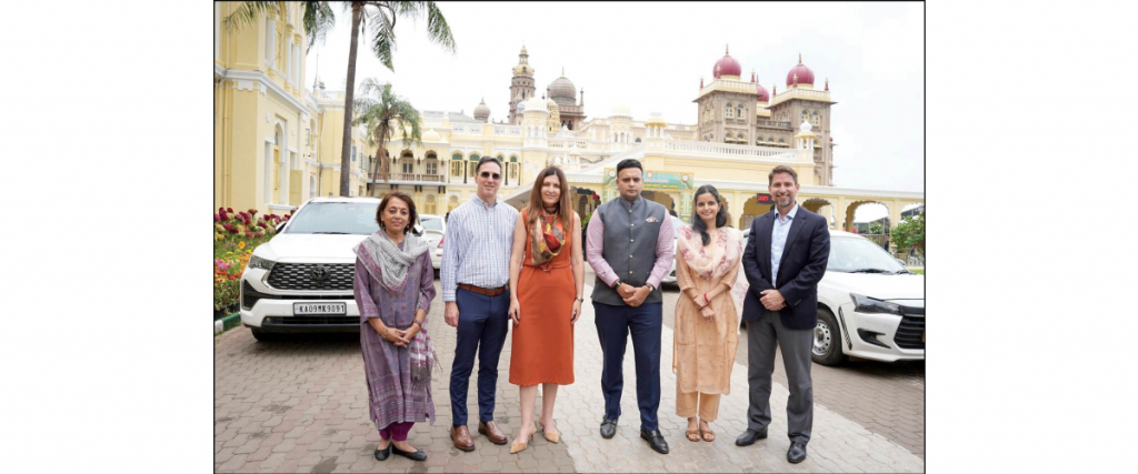 US Consul General visits Mysore Palace